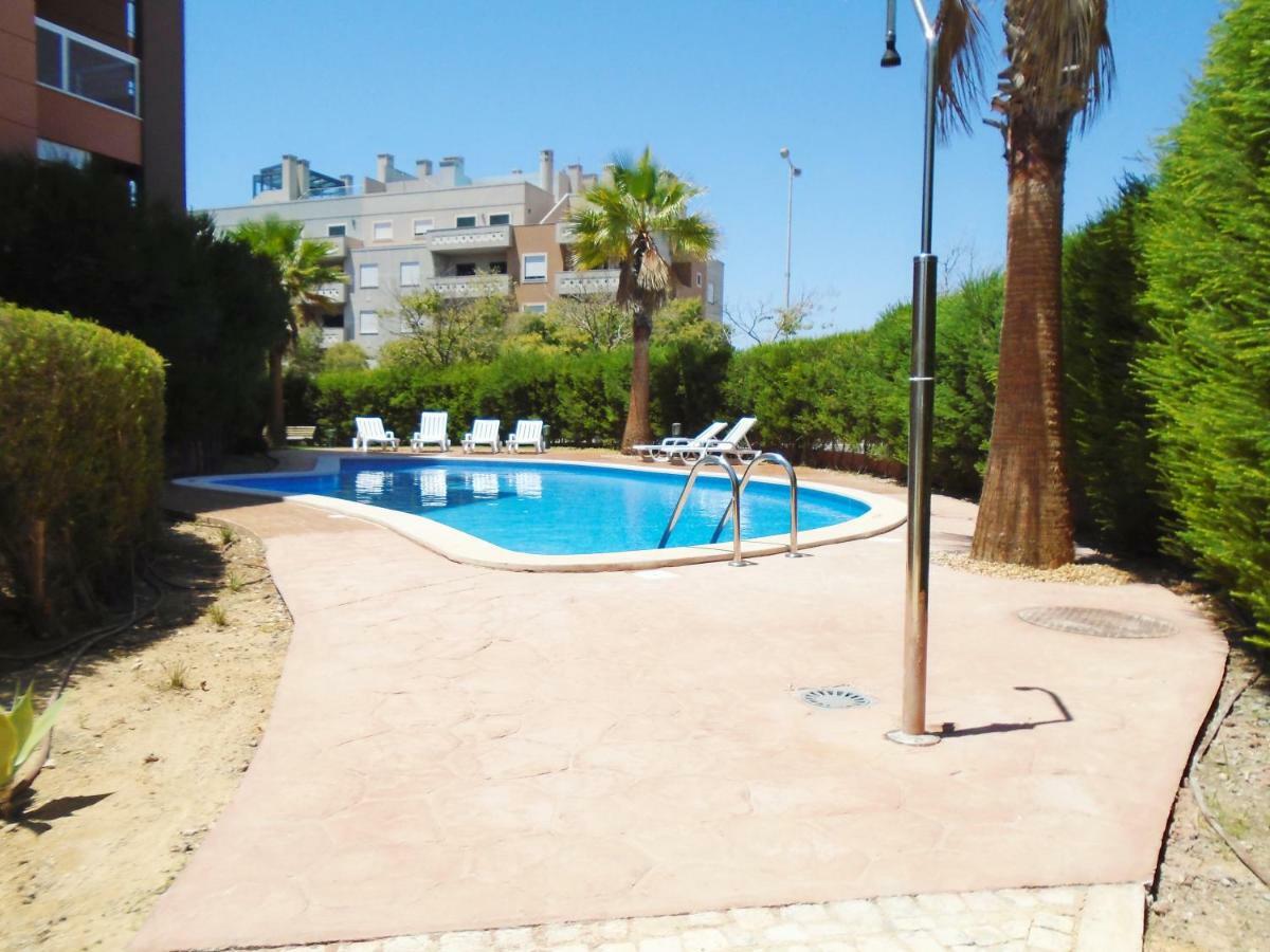 Beach View Apartment Litoralmar Portimao Bagian luar foto